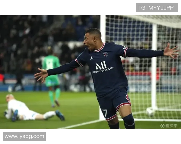 皇家马德里签下巴黎圣日耳曼前锋姆巴佩，引发转会市场大洗牌