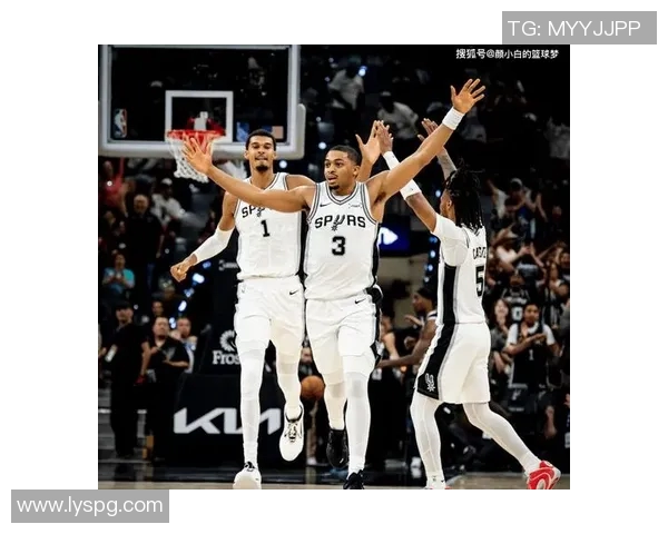 马刺取得三连胜，晋级季后赛形势看涨